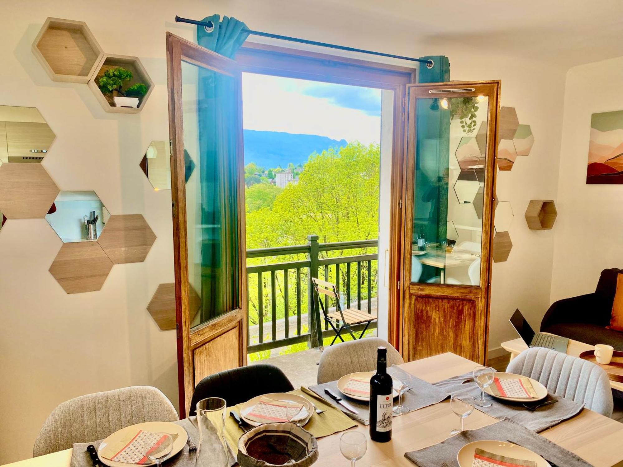 Les Balcons De Chambery Apartment Екстериор снимка