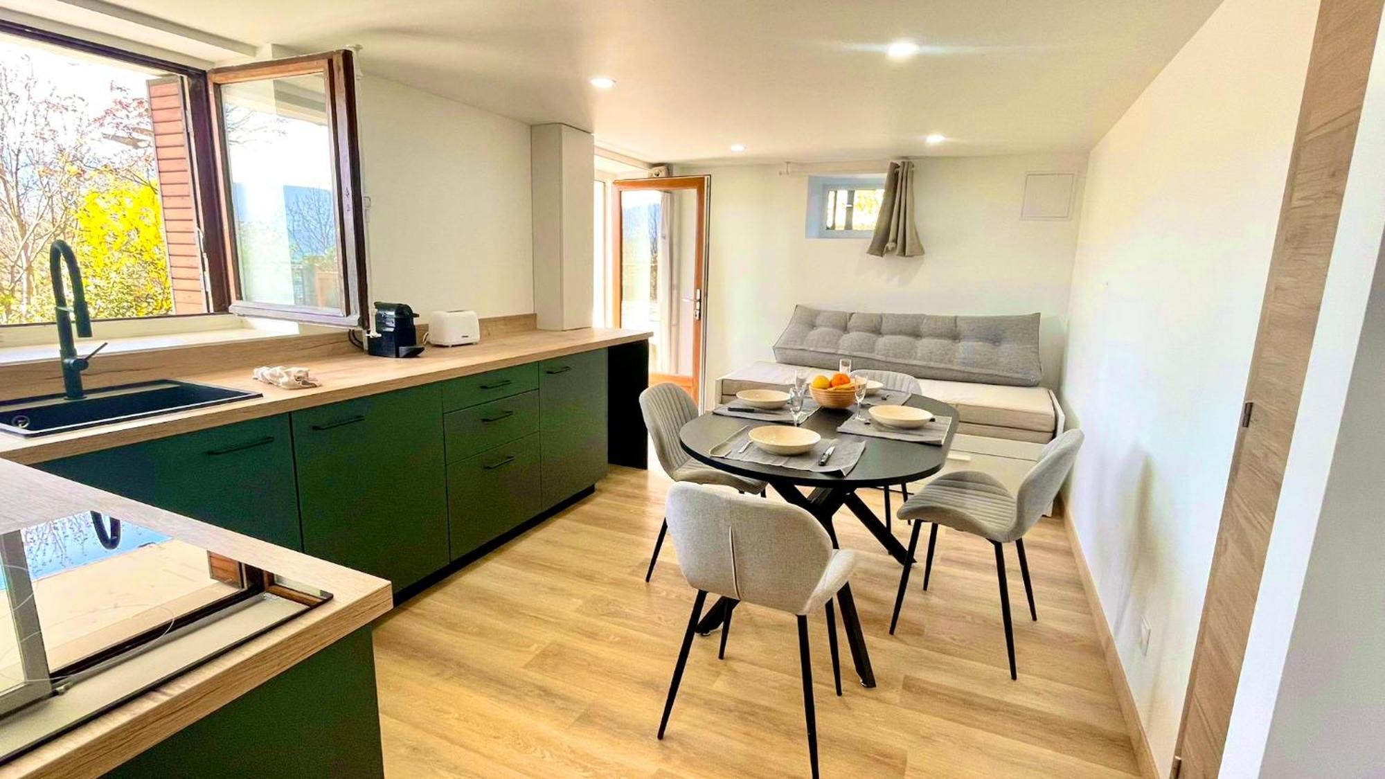 Les Balcons De Chambery Apartment Екстериор снимка